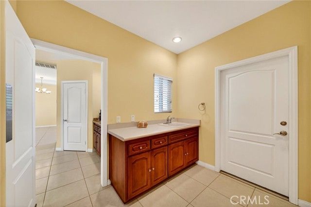 39475 Bruce Lane, Temecula, CA 92592