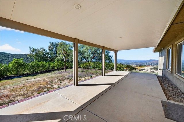 39475 Bruce Lane, Temecula, CA 92592