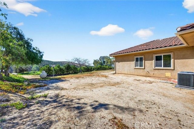 39475 Bruce Lane, Temecula, CA 92592