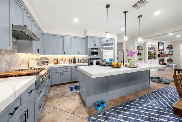 7547 Soaring Bird Court, Eastvale, CA 92880