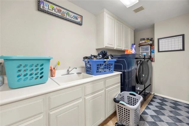 7547 Soaring Bird Court, Eastvale, CA 92880