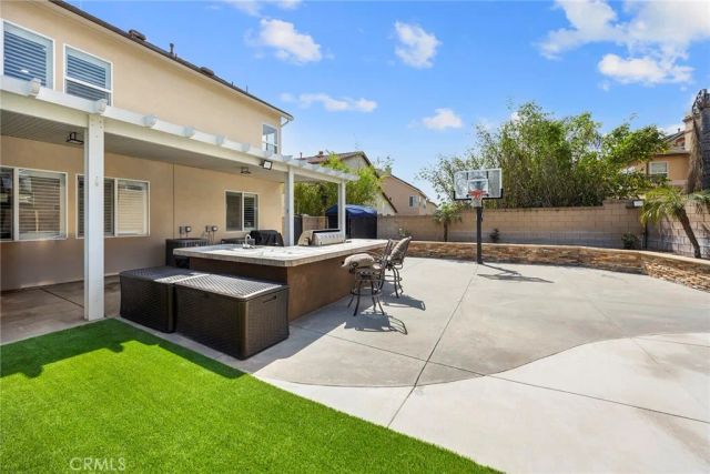 7547 Soaring Bird Court, Eastvale, CA 92880