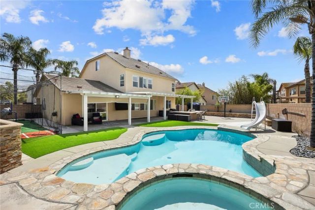 7547 Soaring Bird Court, Eastvale, CA 92880