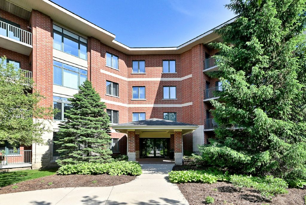 855 E 22nd Street 313, Lombard, IL 60148