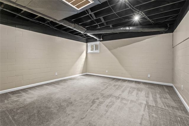 14 Britten Circle, Bella Vista, AR 72715