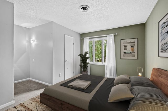 14 Britten Circle, Bella Vista, AR 72715