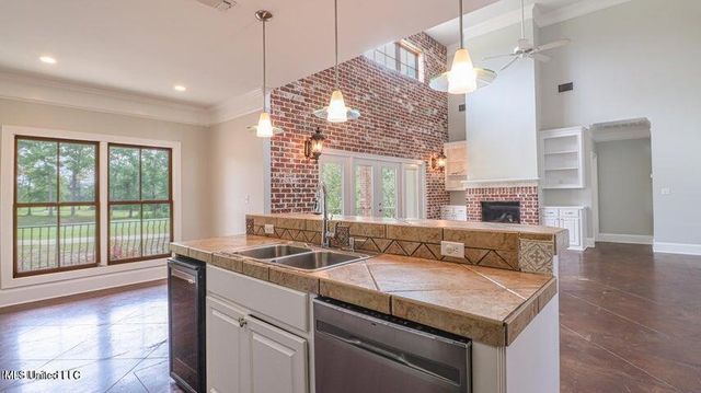 7309 Live Oak Way, Pass Christian, MS 39571