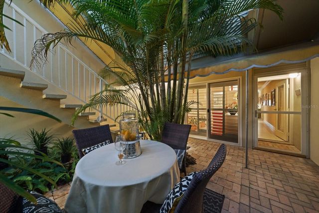 2300 GULF BOULEVARD D1, Belleair Beach, FL 33786