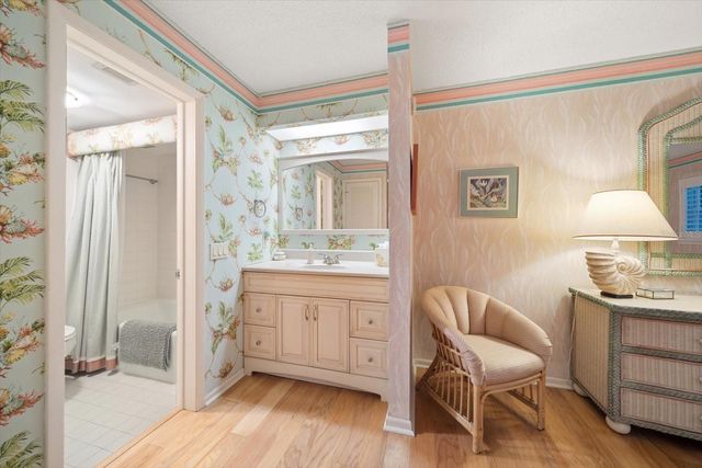 2300 GULF BOULEVARD D1, Belleair Beach, FL 33786