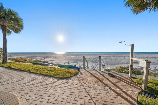 2300 GULF BOULEVARD D1, Belleair Beach, FL 33786