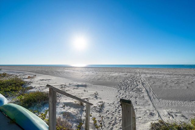 2300 GULF BOULEVARD D1, Belleair Beach, FL 33786