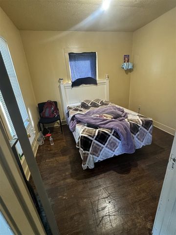 21 Spring Street, Battle Creek, MI 49037