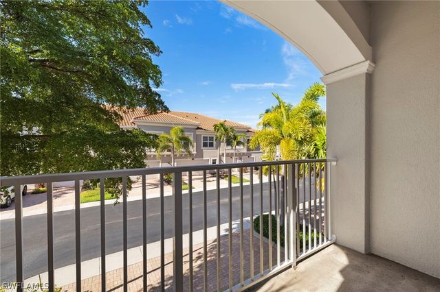 8560 Violeta ST 106, Estero, FL 34135