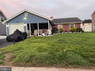 58 BALFOUR LN, Willingborough, NJ 08046