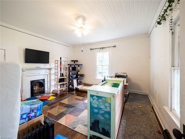 518 Washburn Avenue, Eden, NC 27288