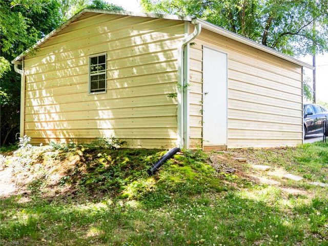 518 Washburn Avenue, Eden, NC 27288