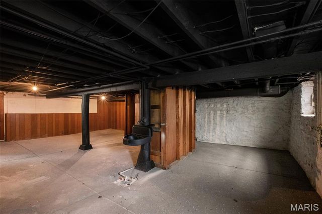 5533 S Kingshighway Boulevard, St Louis, MO 63109