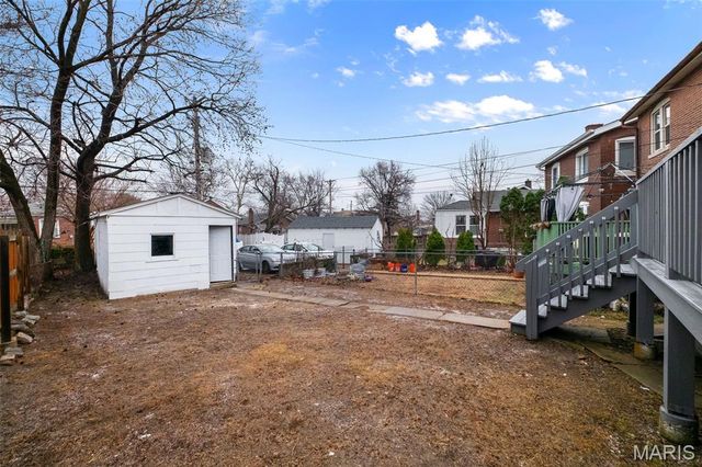 5533 S Kingshighway Boulevard, St Louis, MO 63109