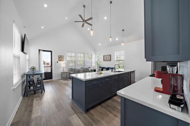 2301 67th Street, Galveston, TX 77551