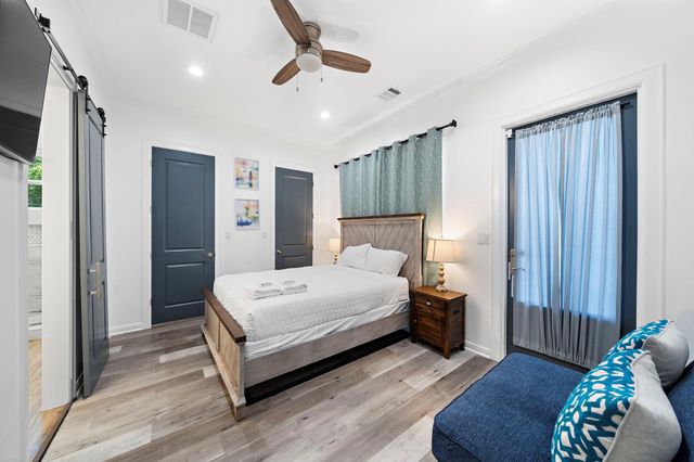 2301 67th Street, Galveston, TX 77551
