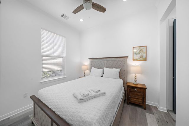 2301 67th Street, Galveston, TX 77551