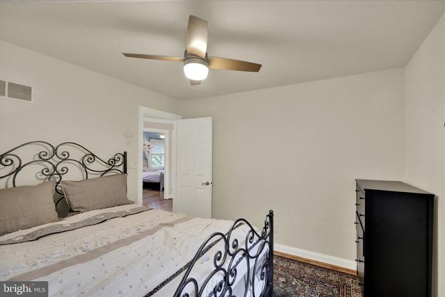 510 RIDGEVIEW DR, Hockessin, DE 19707