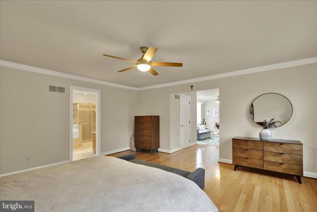 510 RIDGEVIEW DR, Hockessin, DE 19707