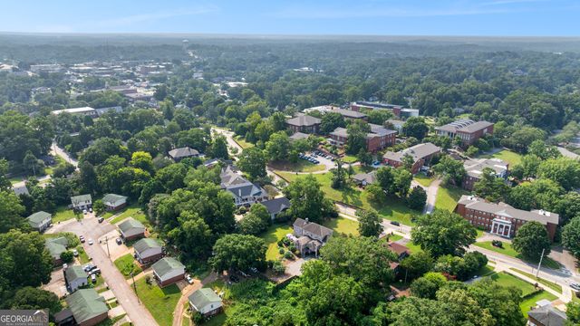 616 Broad Street, Lagrange, GA 30240