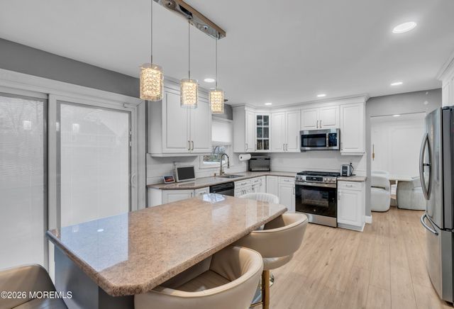 6 Morningside Drive, Old Bridge, NJ 08857