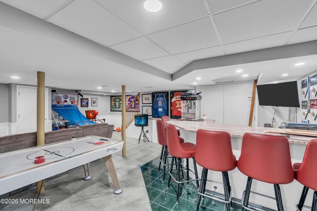 6 Morningside Drive, Old Bridge, NJ 08857