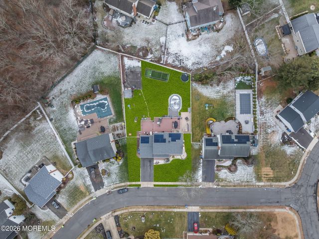 6 Morningside Drive, Old Bridge, NJ 08857