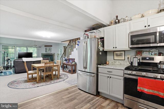 337 BALD EAGLE TRL, Hedgesville, WV 25427