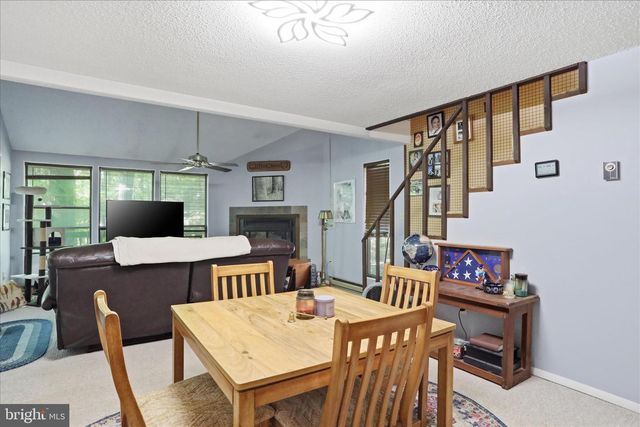 337 BALD EAGLE TRL, Hedgesville, WV 25427