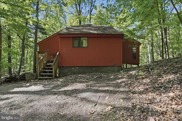 337 BALD EAGLE TRL, Hedgesville, WV 25427