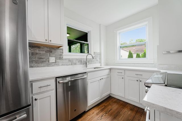 72 Garden Road, Columbus, OH 43214