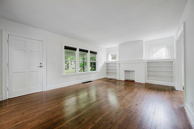 72 Garden Road, Columbus, OH 43214