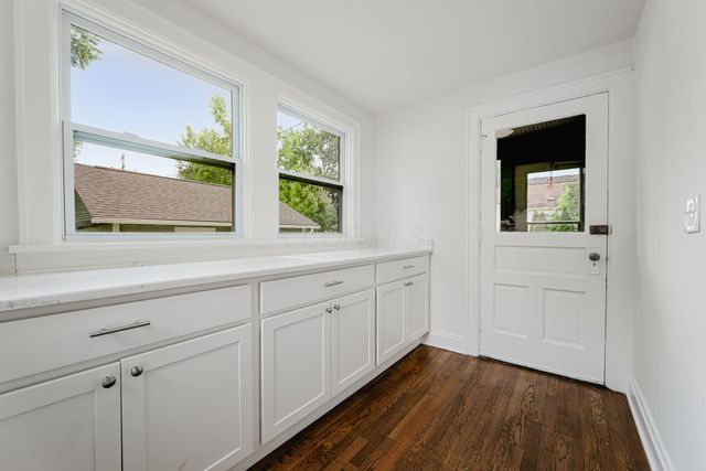 72 Garden Road, Columbus, OH 43214