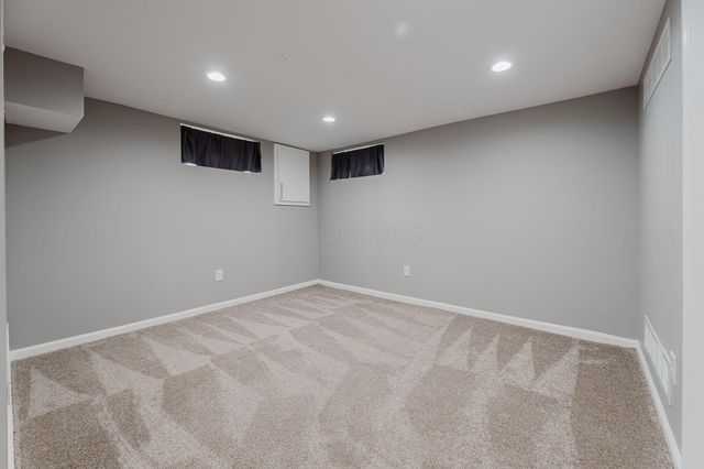 72 Garden Road, Columbus, OH 43214