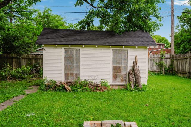 72 Garden Road, Columbus, OH 43214