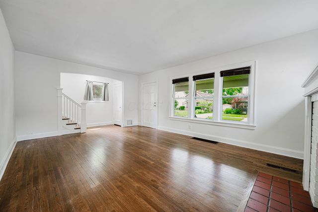72 Garden Road, Columbus, OH 43214