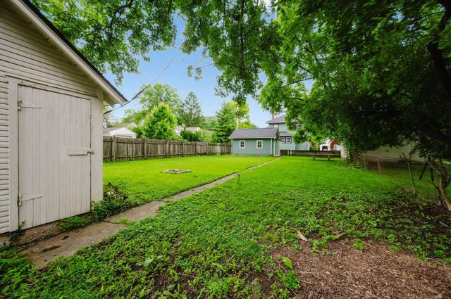 72 Garden Road, Columbus, OH 43214