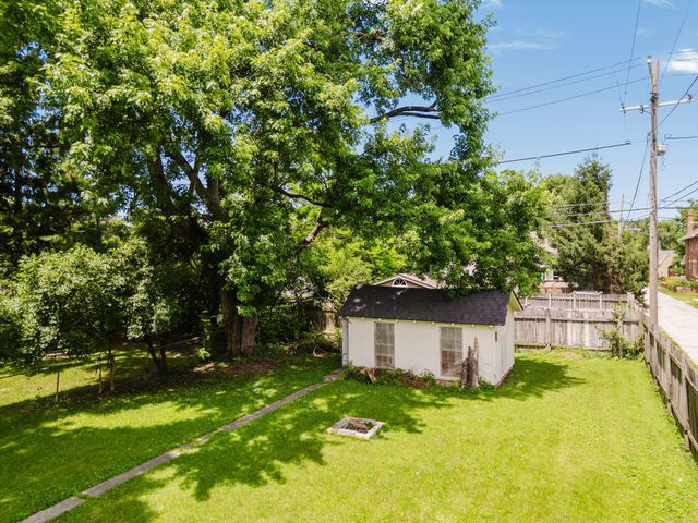 72 Garden Road, Columbus, OH 43214