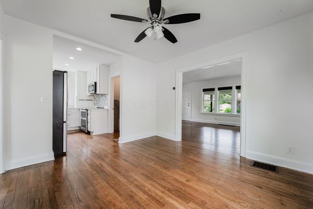 72 Garden Road, Columbus, OH 43214