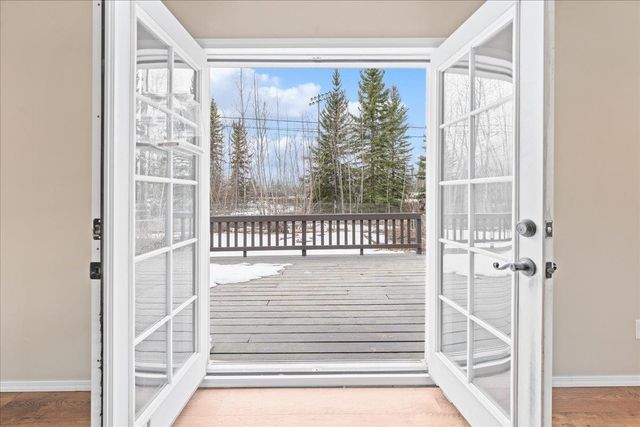 911 SHELLINGER STREET, North Pole, AK 99705