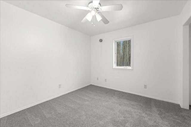 911 SHELLINGER STREET, North Pole, AK 99705