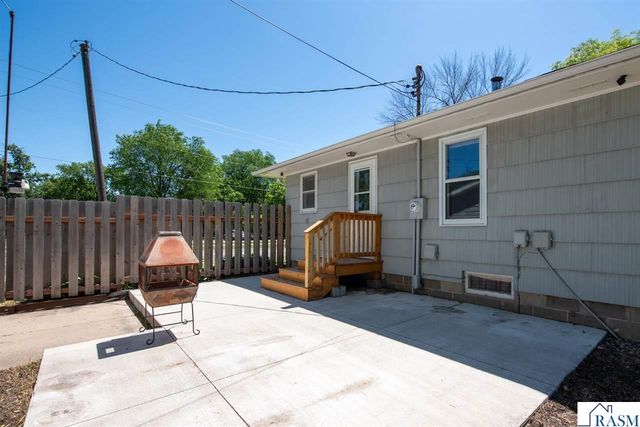 134 Haynes Street, Mankato, MN 56001