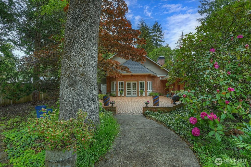 11417 Gravelly Lake Drive SW, Lakewood, WA 98499