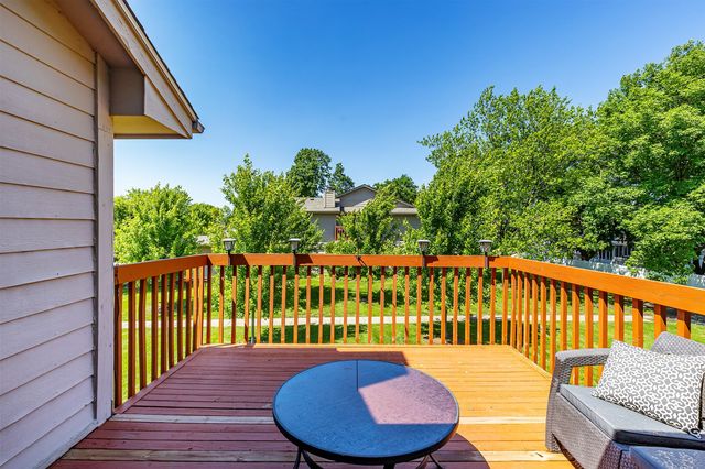 4625 84th Street C, Urbandale, IA 50322