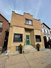 1831 S Laflin Street 2, Chicago, IL 60608