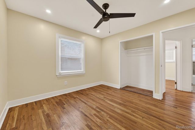 20491 Sumner, Redford Charter Township, MI 48240